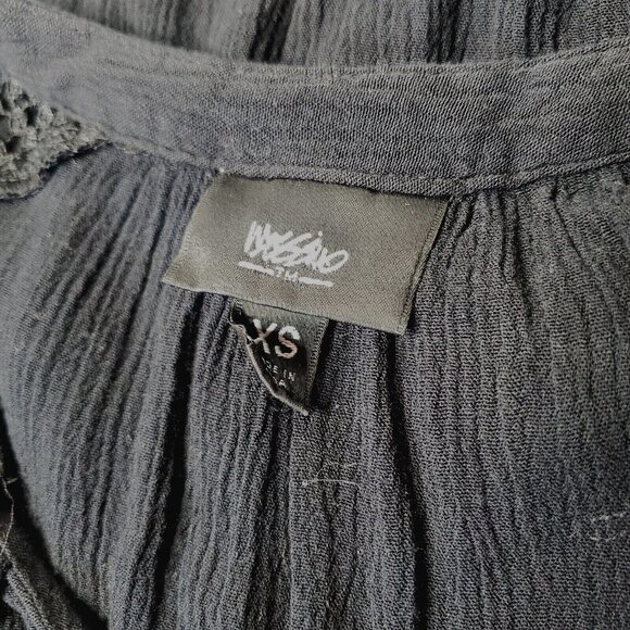 Mossimo Women's XS Tassel Top Open Weave Sleeves Boho - Picture 2 of 5